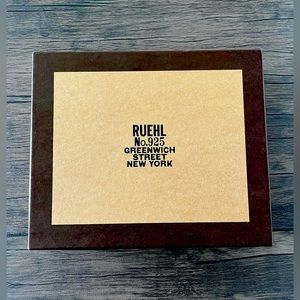 Ruehl No. 925 Vintage Gift Box